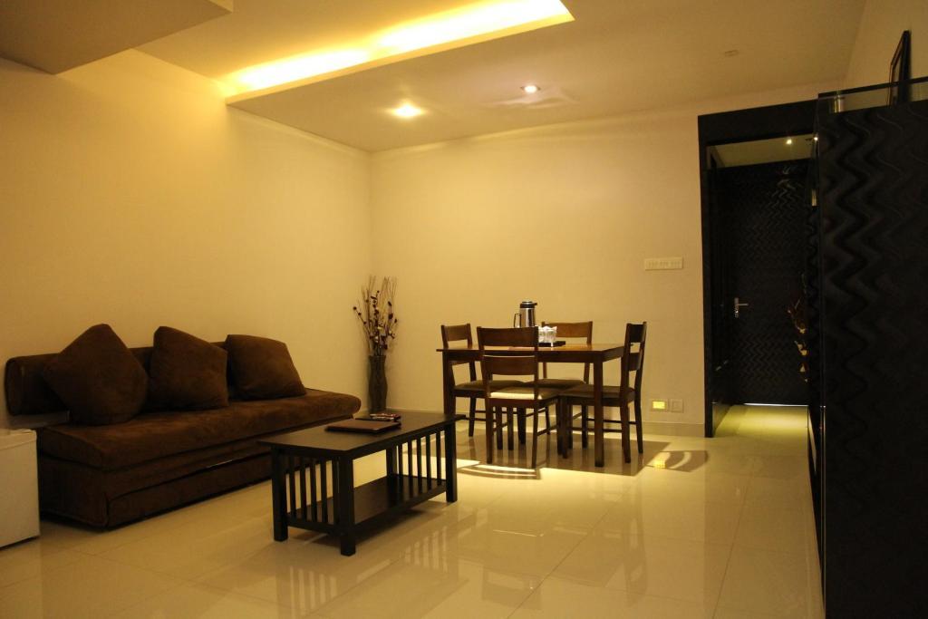 Hotel Gokulam Park Chennai Exterior photo